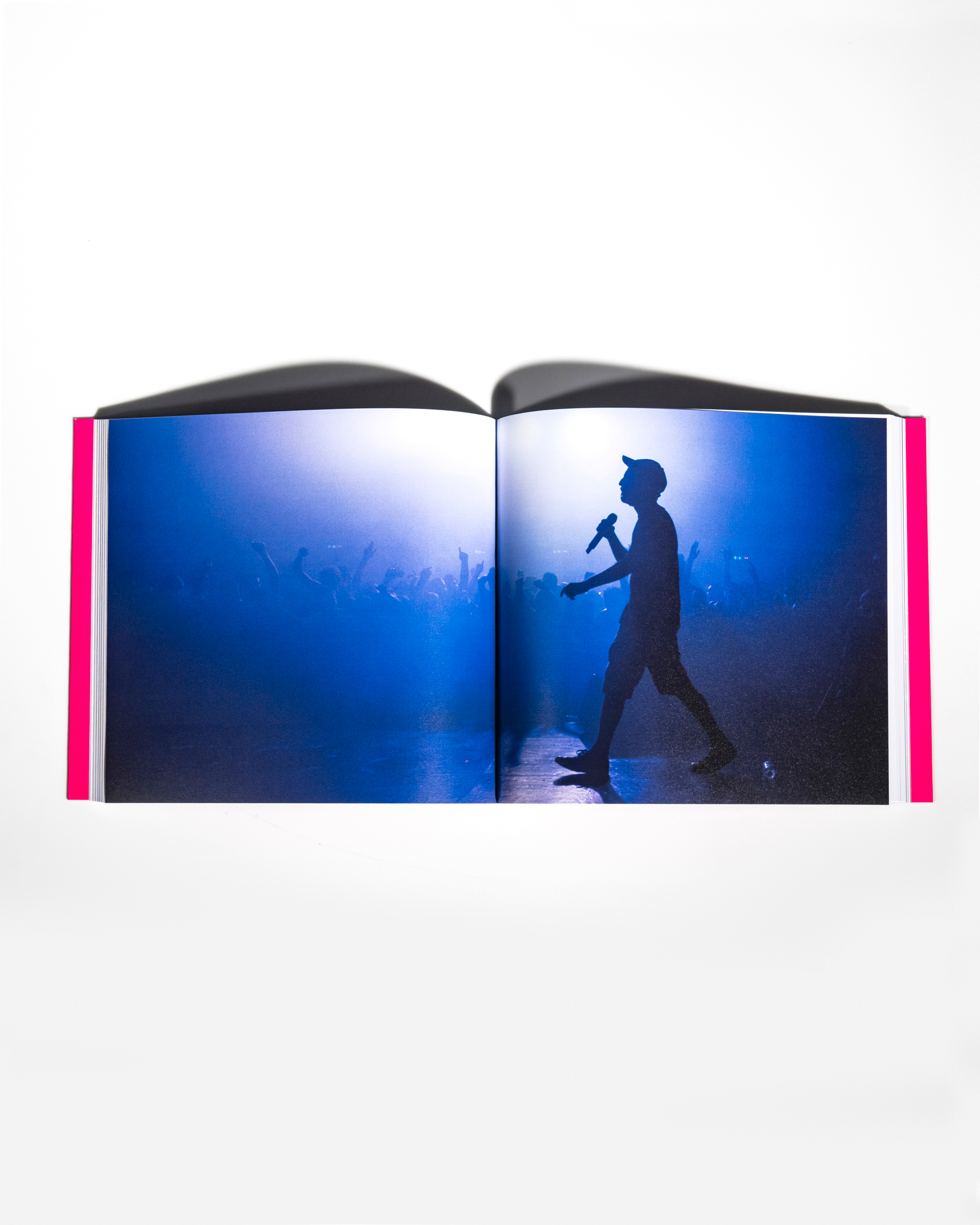 ΔΗΜΗΤΡΗΣ ΜΟΥΓΚΟΣ - ΚΑΝΑ ΔΥΟ ΦΩΤΟΓΡΑΦΙΕΣ - Image 2